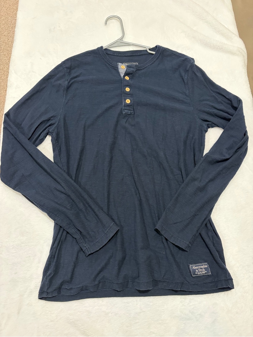 Abercrombie & Fitch Men's Blue Long Sleeve Henley Shirt - Medium
